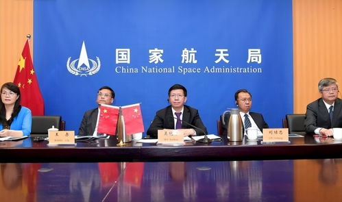 探月博弈中的先手与战略审视